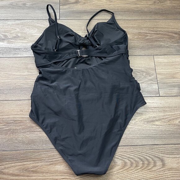 Cupshe Timeless Black Ruched One-Piece Swimsuit Womens Size XL Cut Out Front NEW - Picture 9 of 10